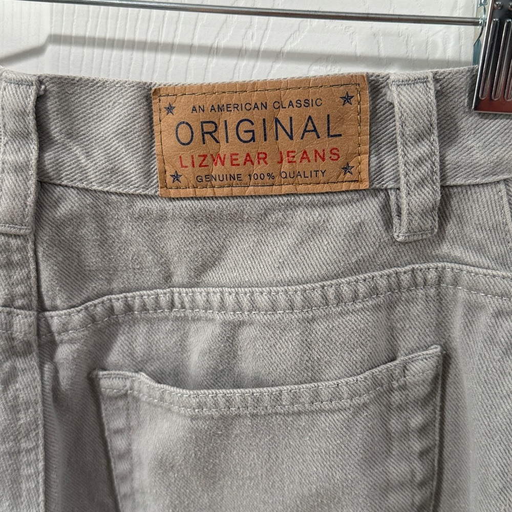 Liz Claiborne VINTAGE Classic Fit Jeans, Mom Jeans, Wedgie Fit, Lizwear Jeans - Picture 4 of 9